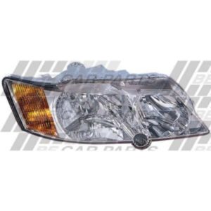 Holden Commodore Vy 2002- Exec Headlamp - Righthand - Chrome - W/Amb Cnr Lamp