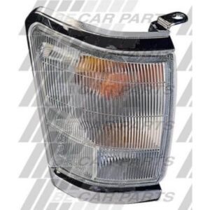 Toyota Hilux 2Wd/4Wd 1999-01 Corner Lamp - Righthand - All Chrome