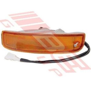 Toyota Hiace 1995- Bumper Lamp - Lefthand - Amber