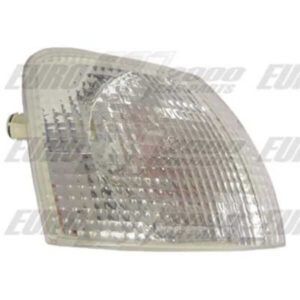"VW Passat B5 1997-99 Right Corner Lamp - Clear | High Quality Replacement Part"